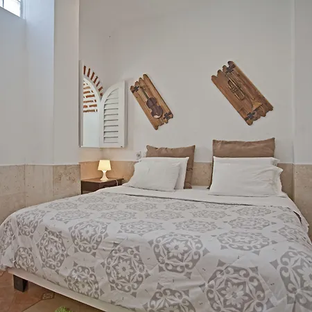Сasa de vacaciones Old Town House *